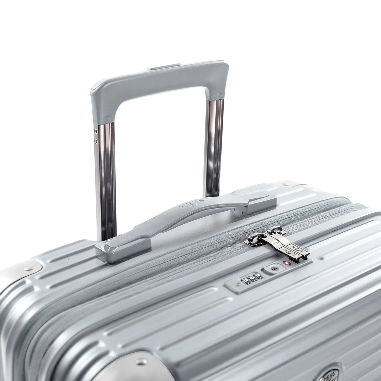 CYBER MONDAY DOOR CRASHER 2024 - Cruze 30" Luggage | Lightweight Luggage