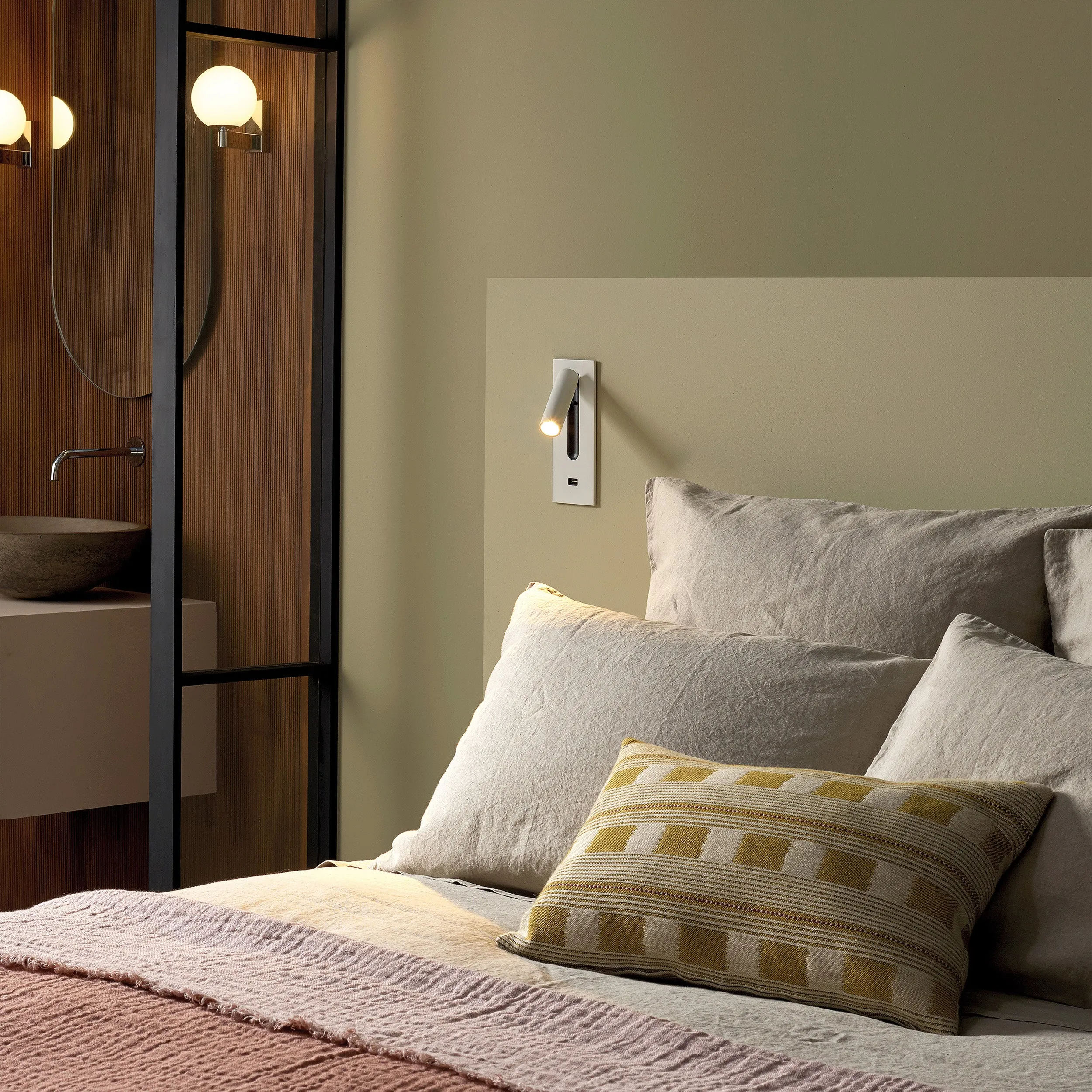 Fuse 3 Wall Sconce