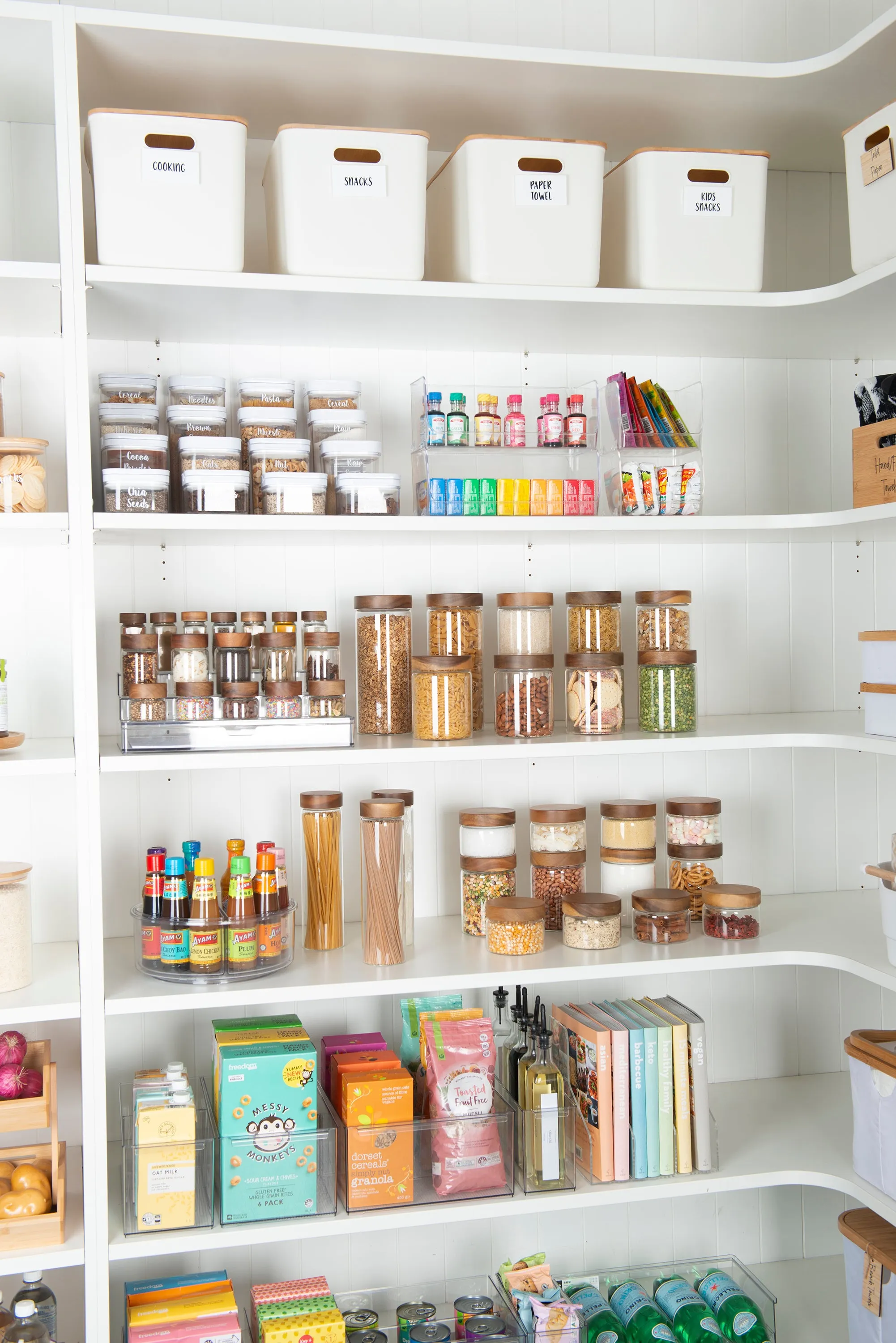 Large Lazy Susan With Removable Storage Trays