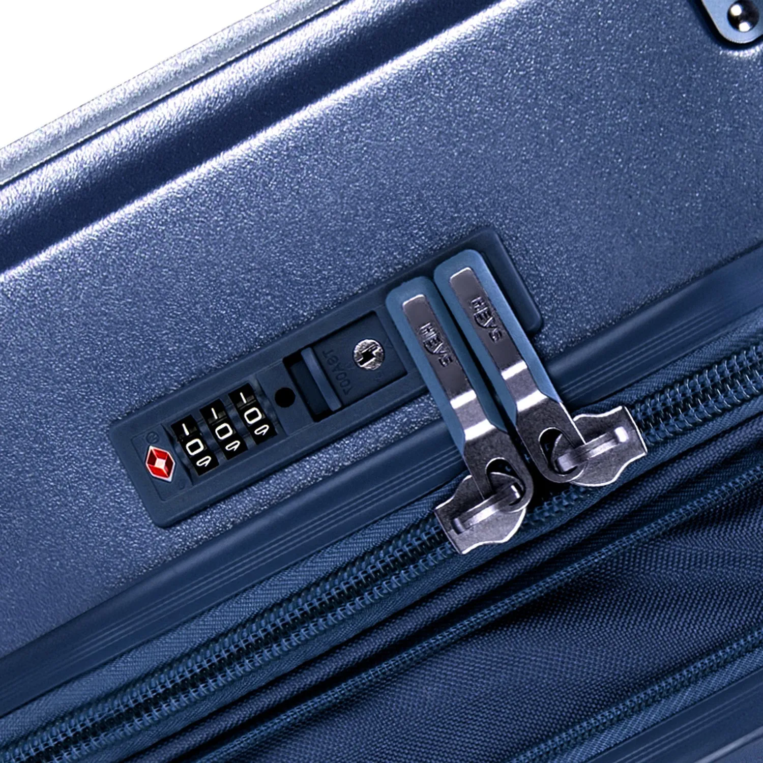 Luxe 26 Inch Luggage
