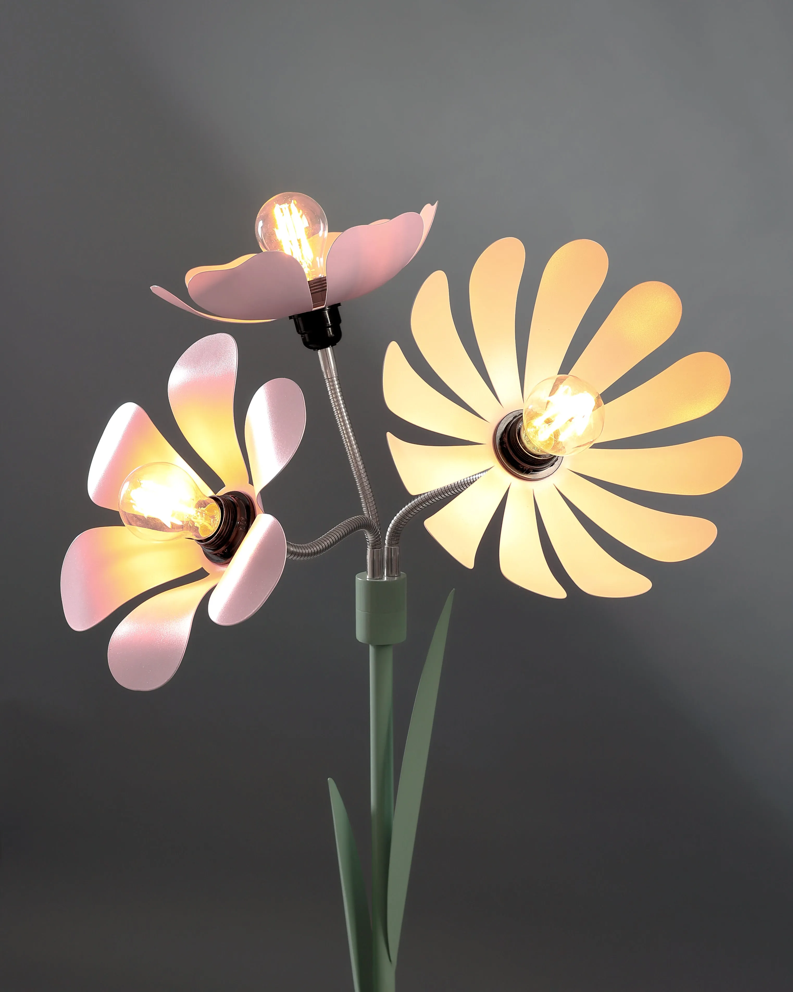 Petal Bloom Floor Lamp