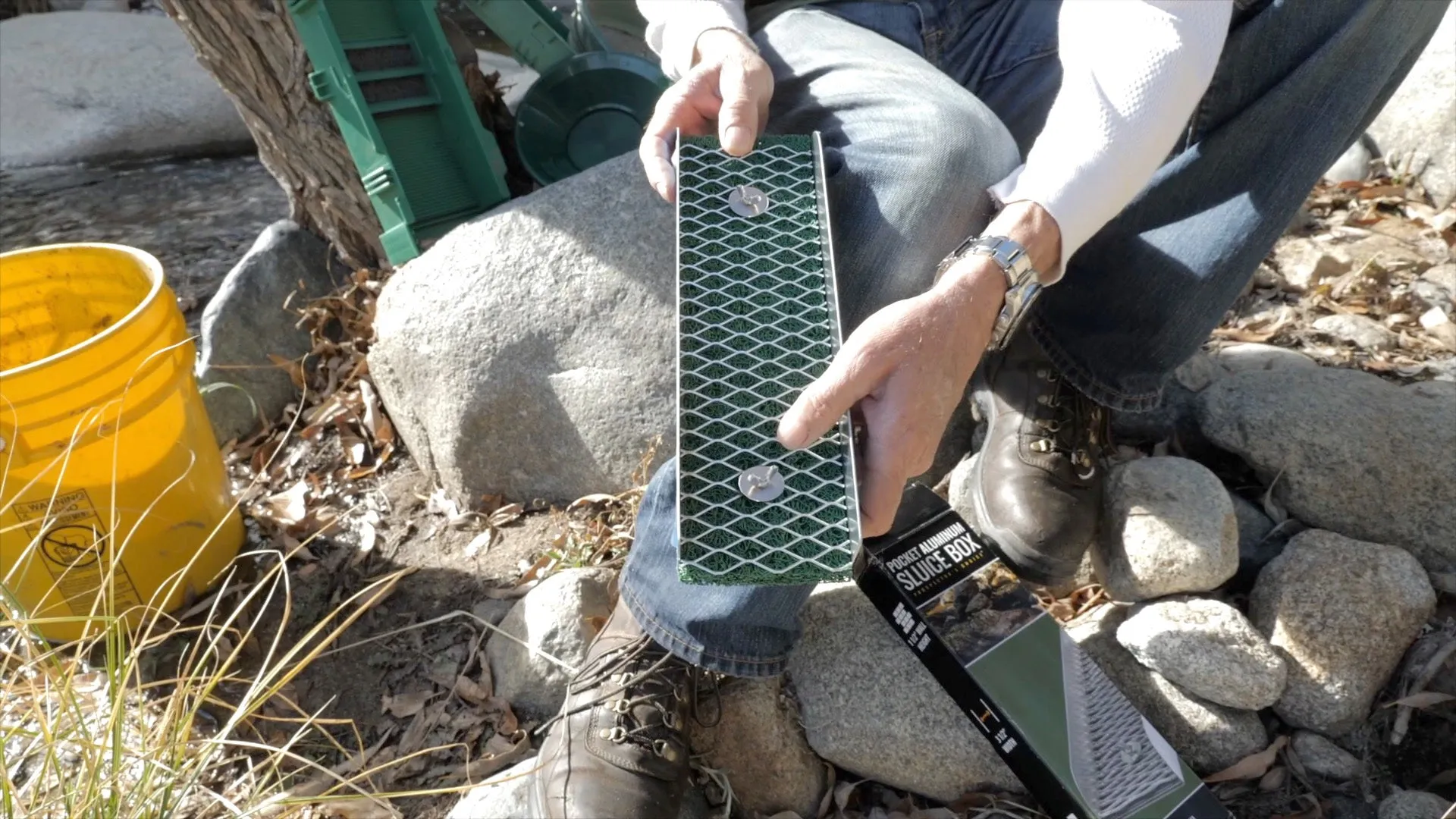 Sluice Fox Pocket Gold Sluice - 12 inch Portable Aluminum Alloy Mini Sluice Box with Miner's Moss and Matting
